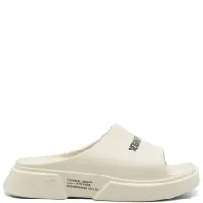 Шлепанцы с логотипом из коллаборации с Paes