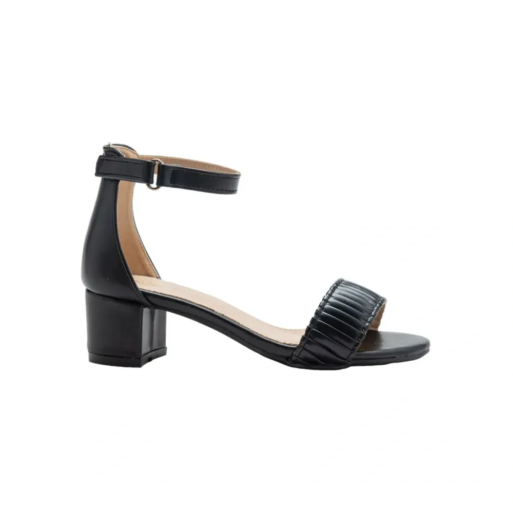 Босоножки на блочном каблуке