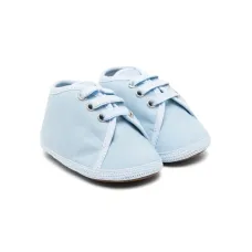 Кроссовки с контрастной отделкой