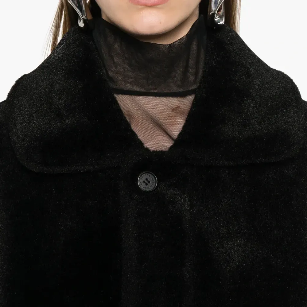 Шуба из искусственного меха Шуба из искусственного меха