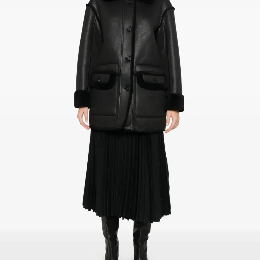 Шуба из искусственного меха Шуба из искусственного меха