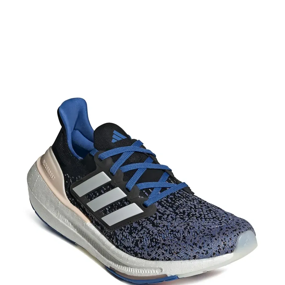 Кроссовки Ultraboost Light