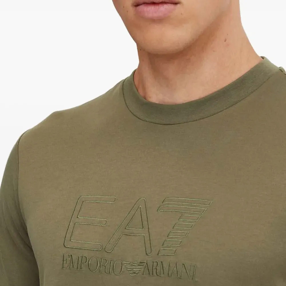 Футболка с логотипом