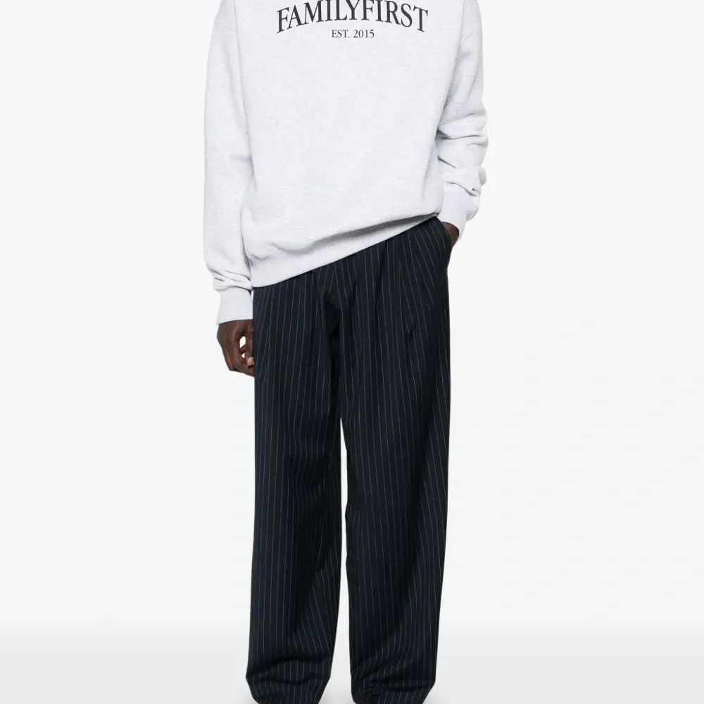 Толстовка с логотипом