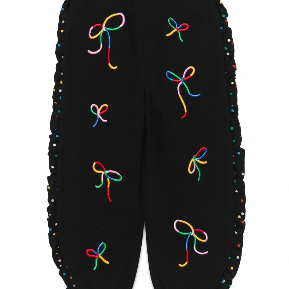 Брюки с вышивкой