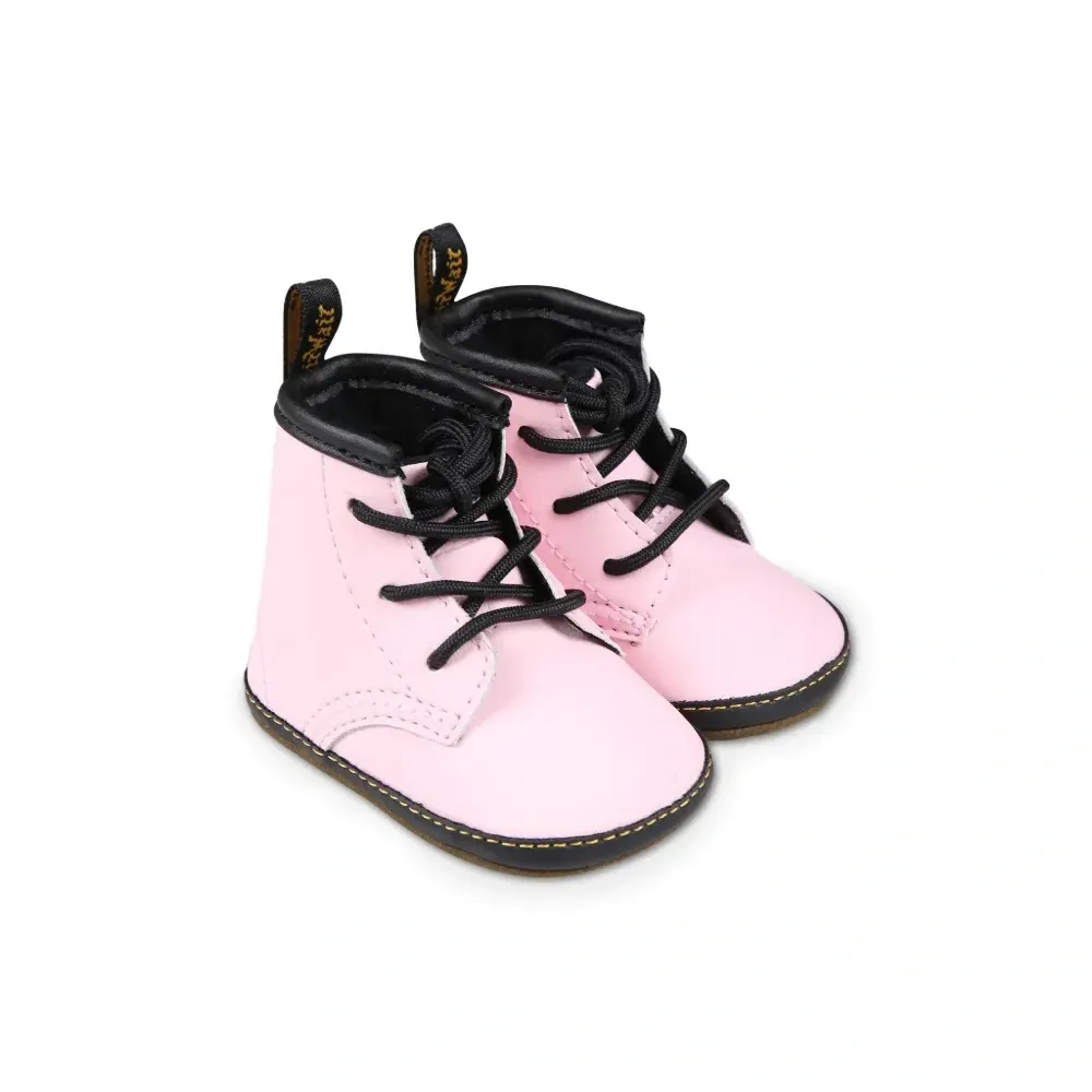 Ботинки на шнуровке Ботинки на шнуровке