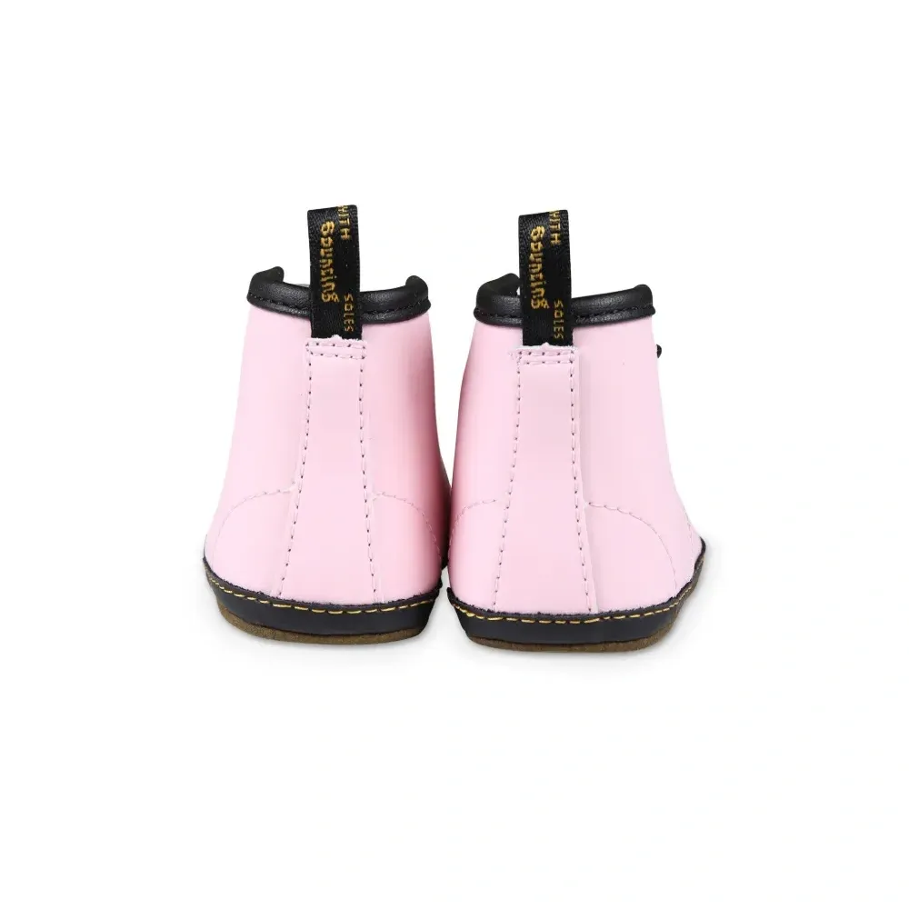 Ботинки на шнуровке Ботинки на шнуровке