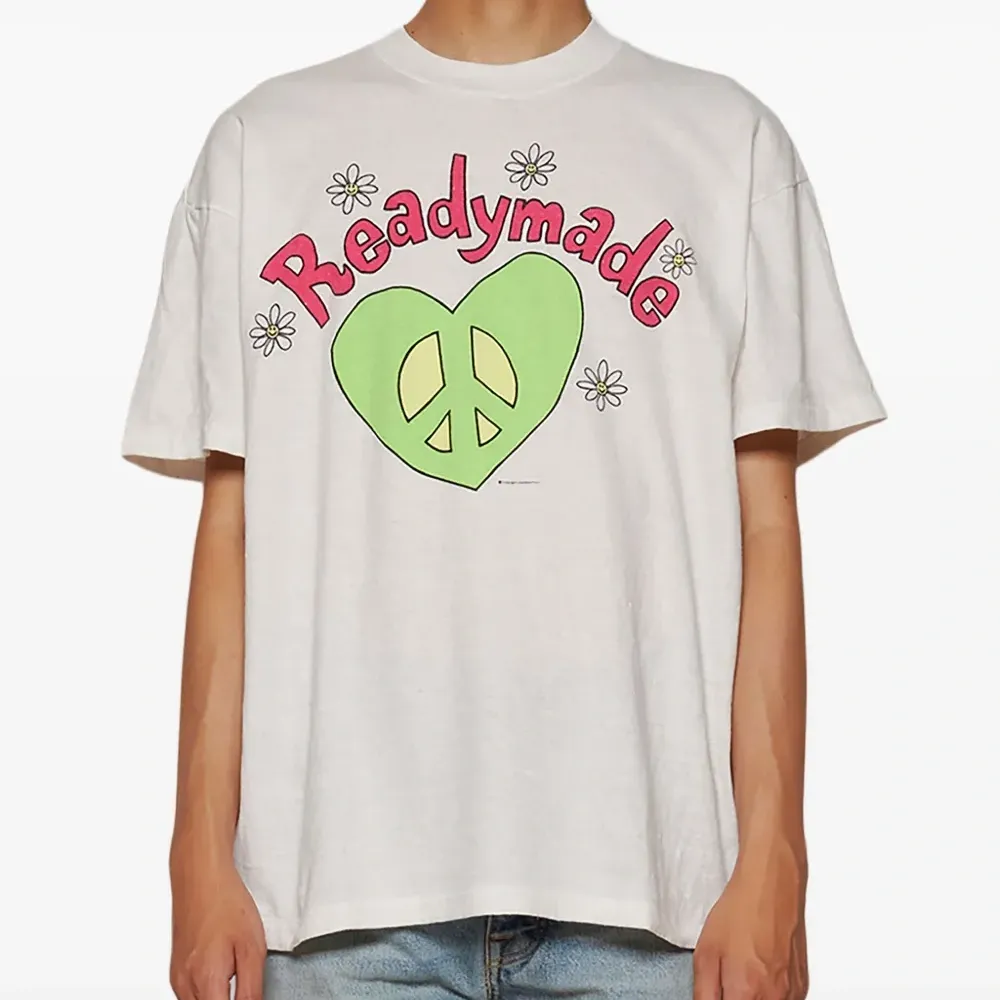 Футболка с логотипом