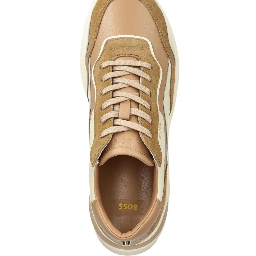 Кроссовки со вставками