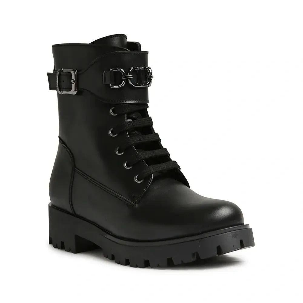 Ботинки в стиле милитари Ботинки в стиле милитари