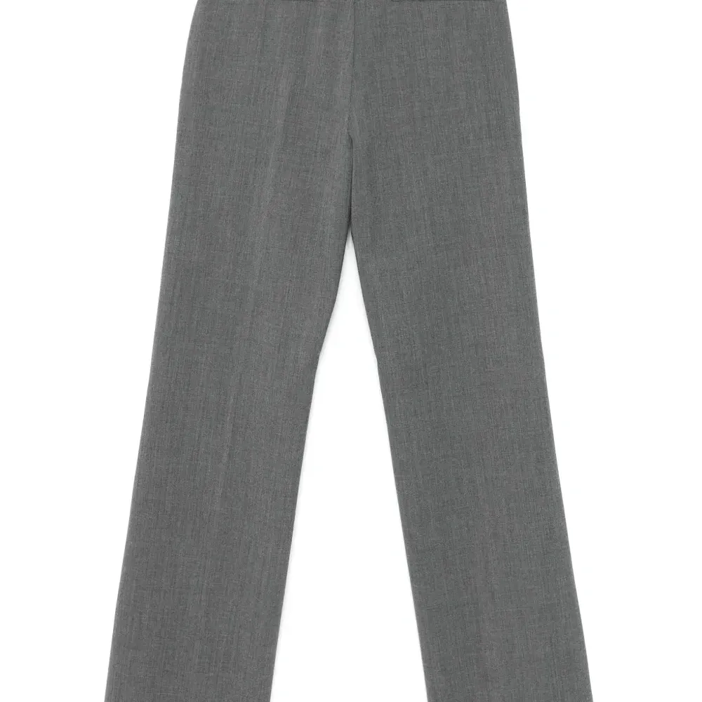 Брюки с тисненым логотипом