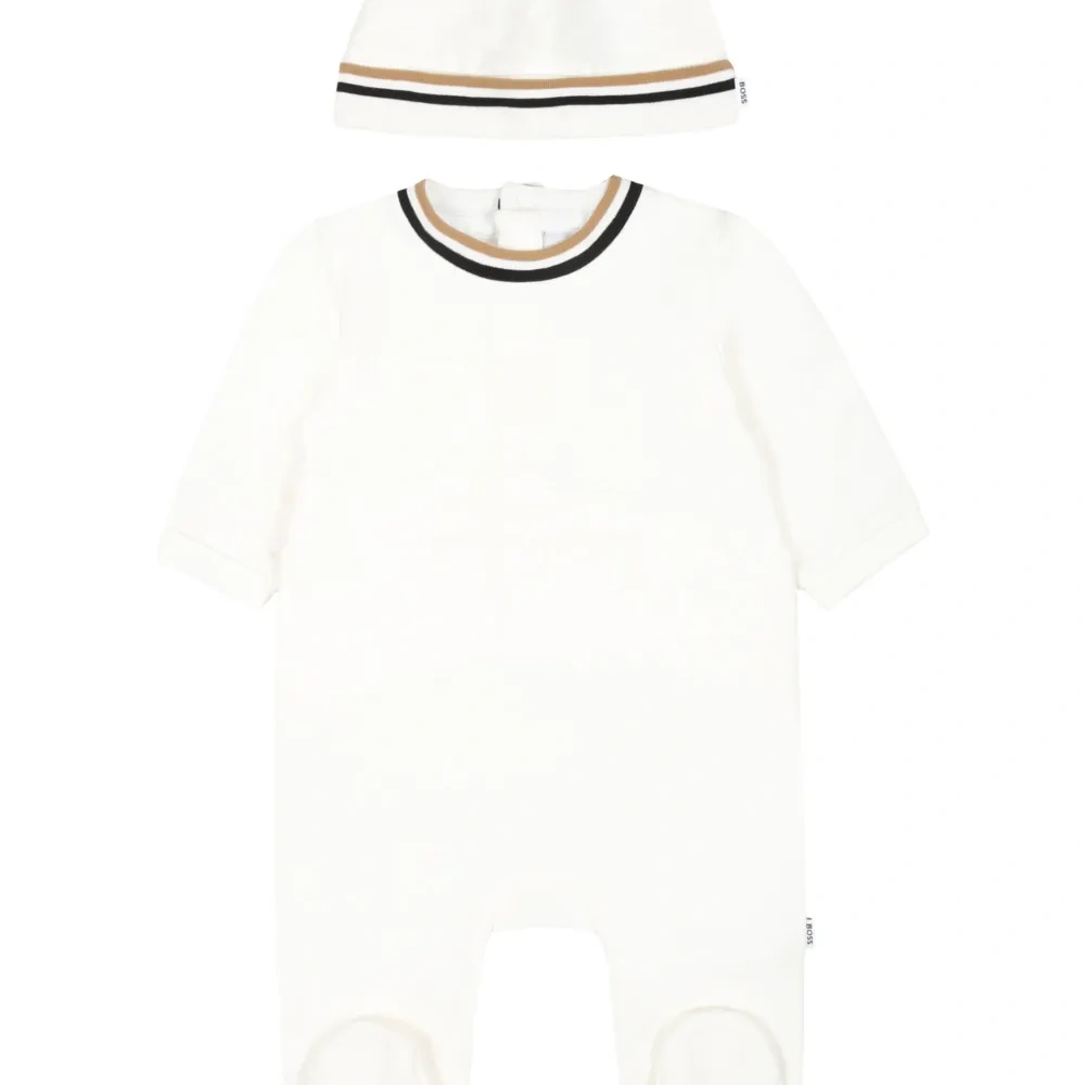 Комплект для новорожденного с отделкой в полоску