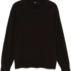 Свитер с круглым вырезом