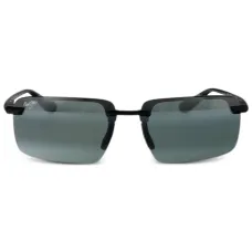 Солнцезащитные очки в прямоугольной оправе