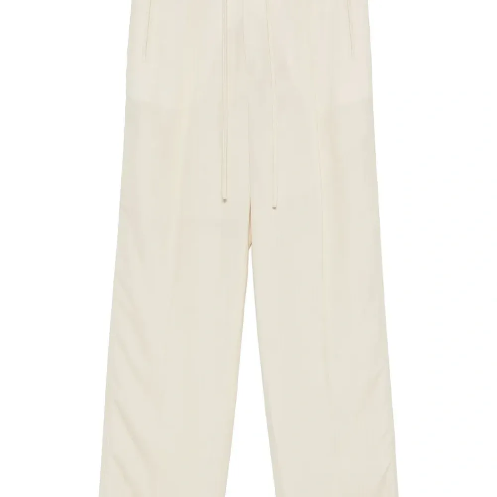 Брюки с завышенной талией