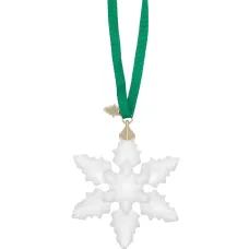 Декор в виде снежинки