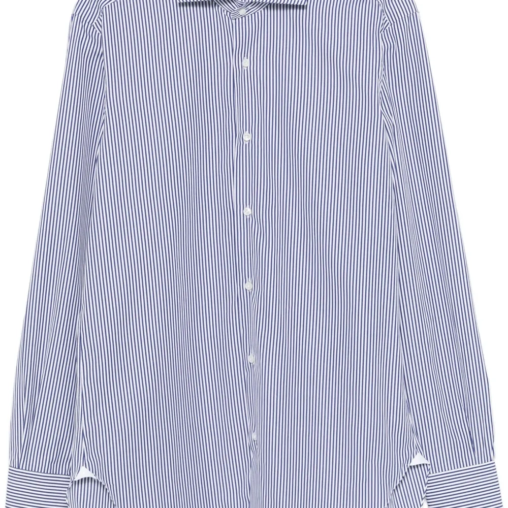 Рубашка в полоску