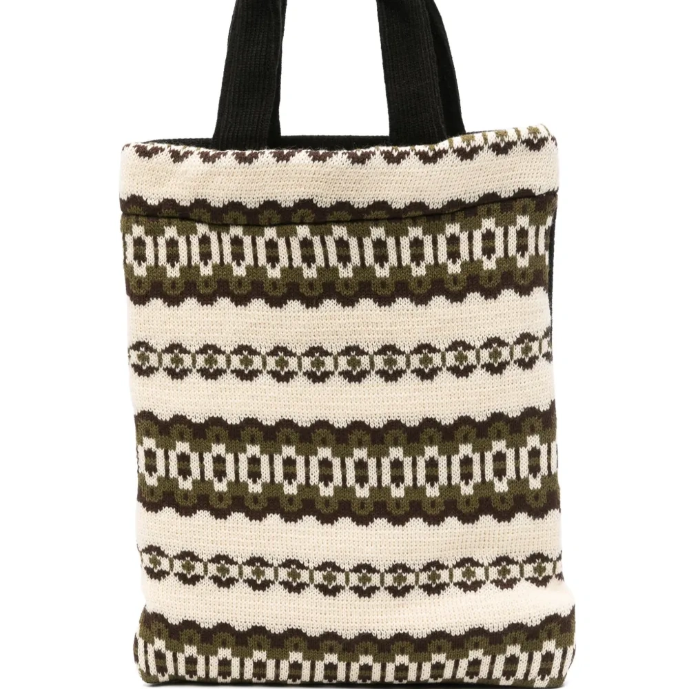 Вязаная сумка-тоут