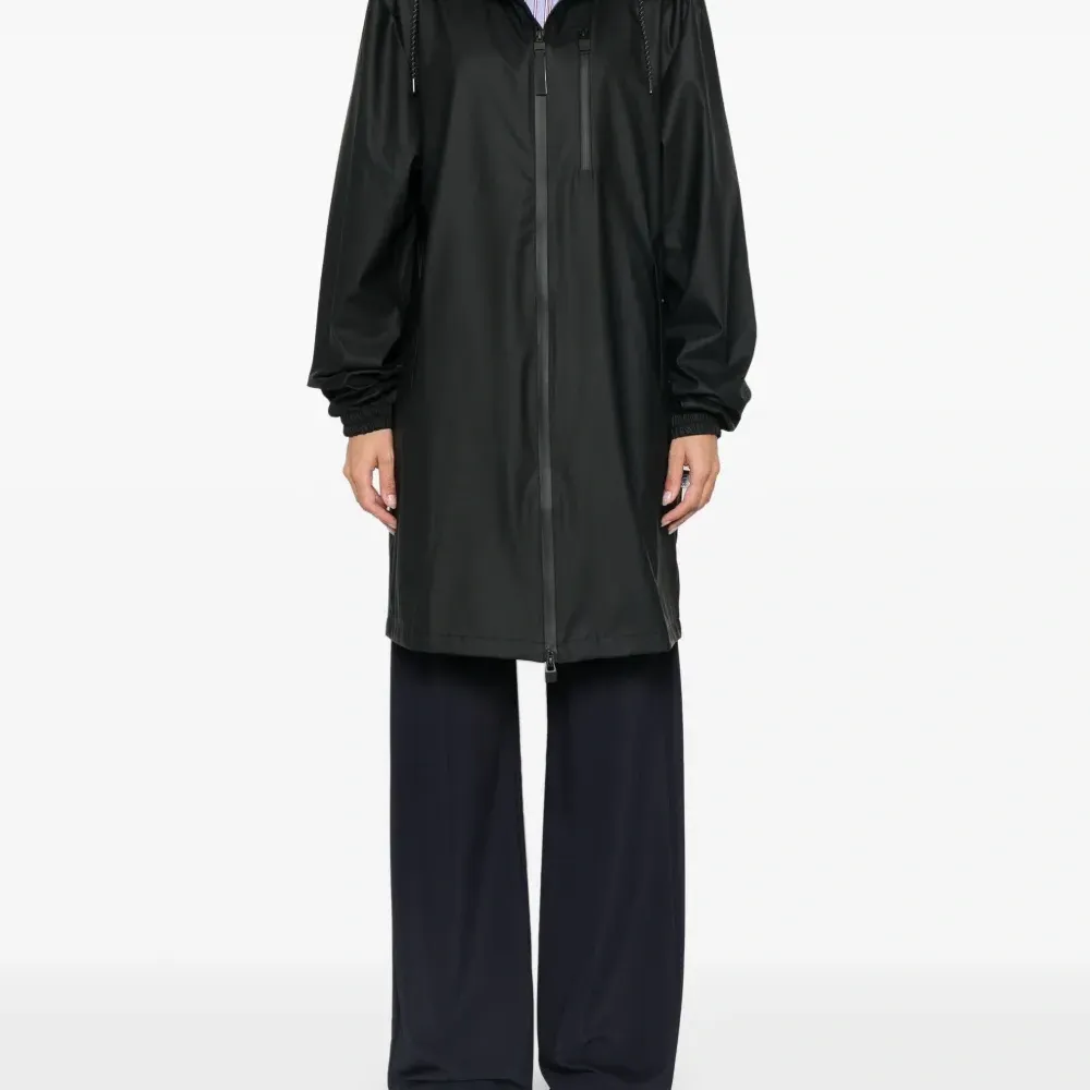 Плащ Storm Breaker