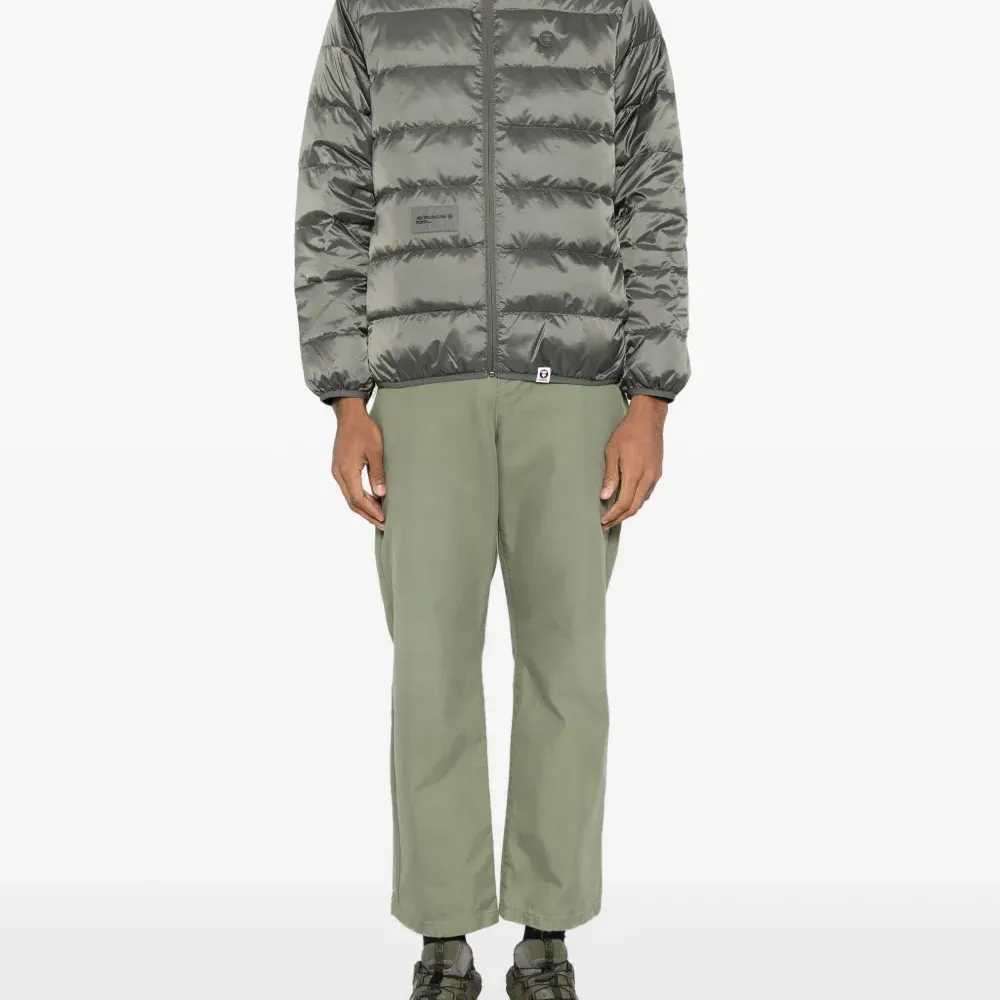 Пуховик с логотипом