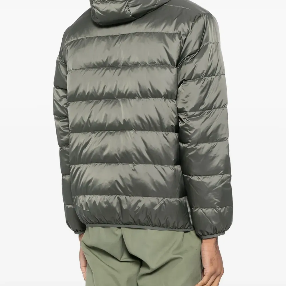 Пуховик с логотипом