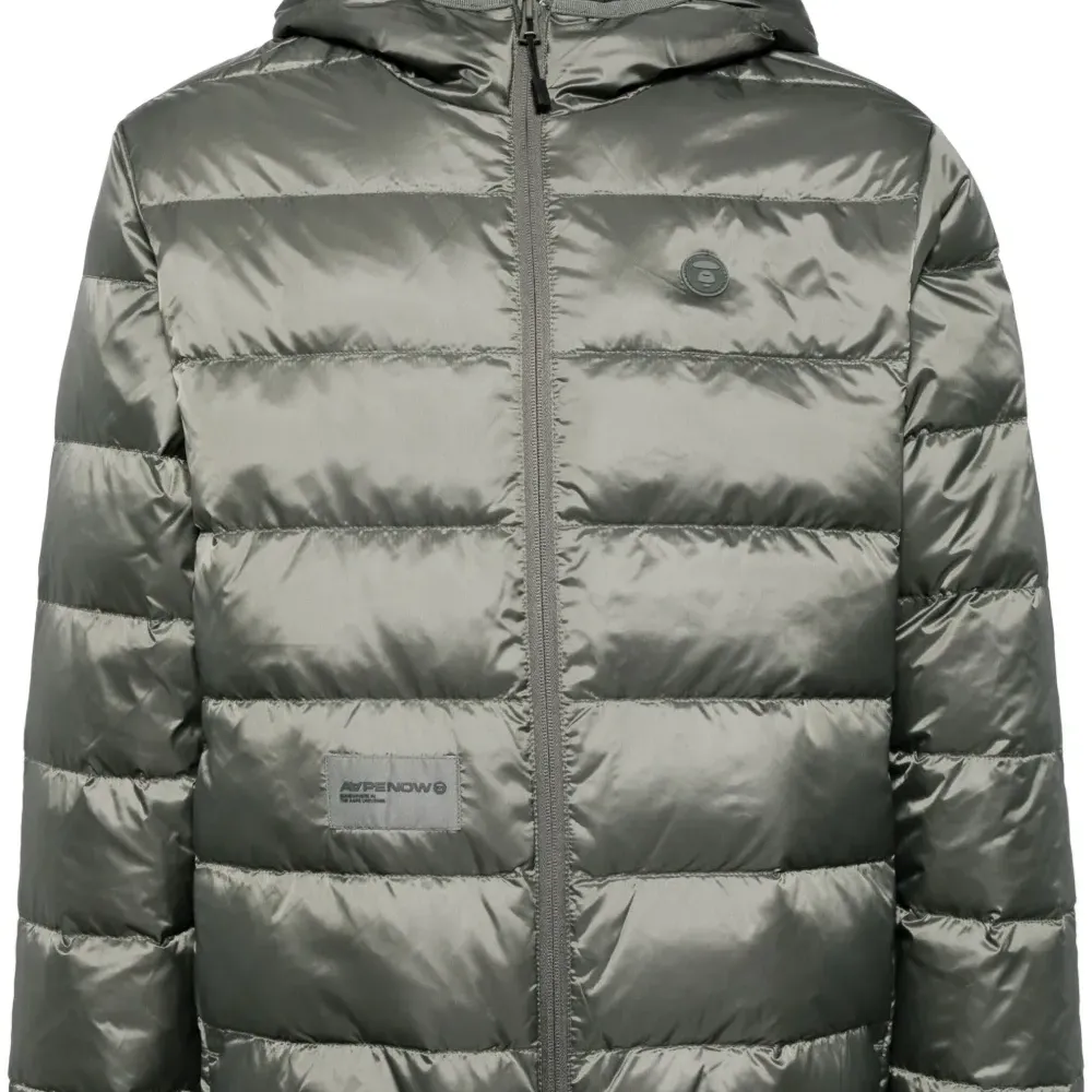 Пуховик с логотипом