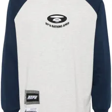 Футболка с логотипом