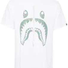 Футболка с графичным принтом