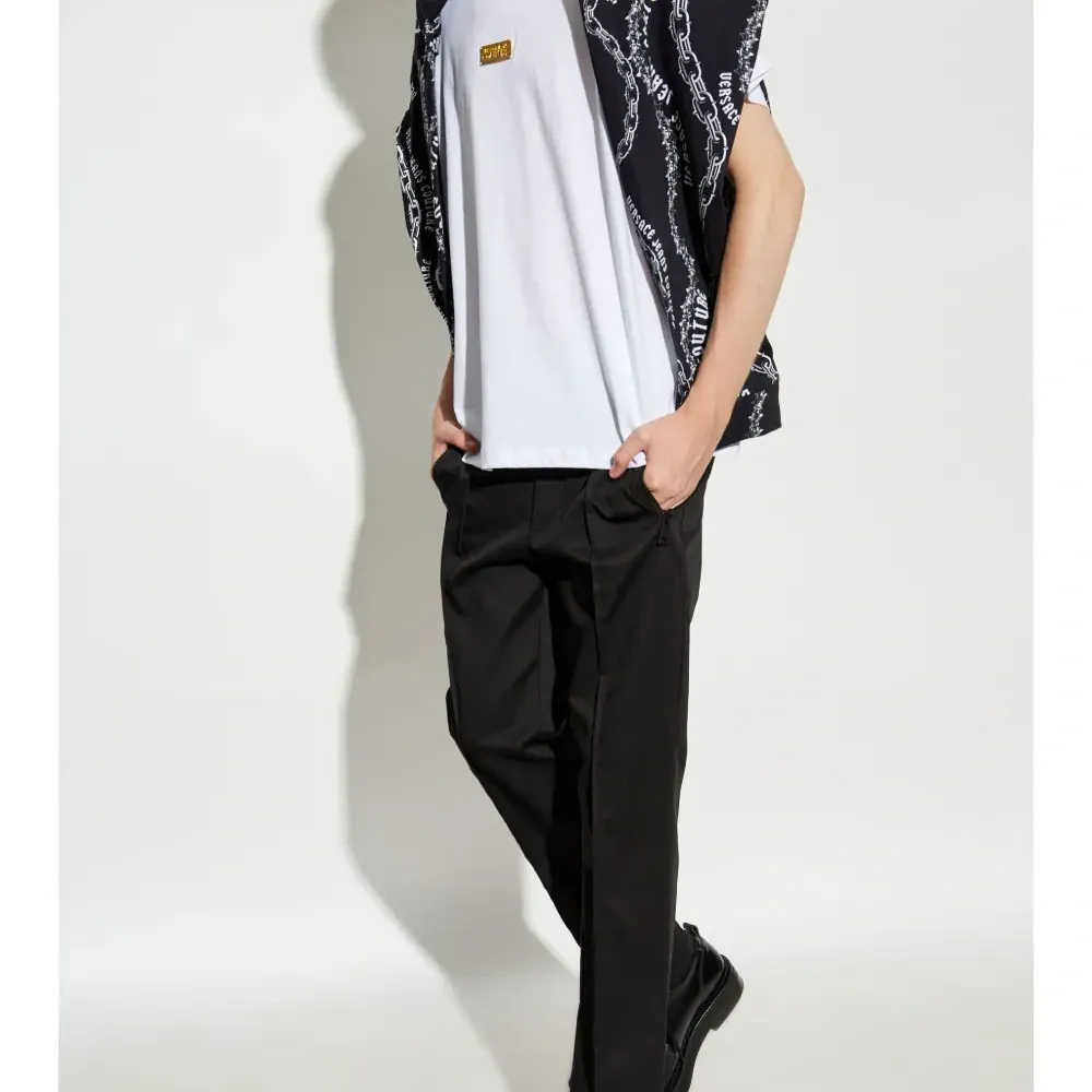 Футболка с логотипом