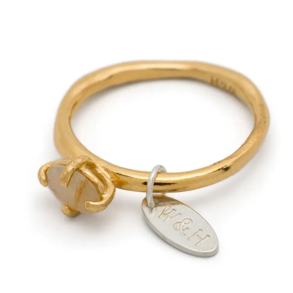 Кольцо с кварцем