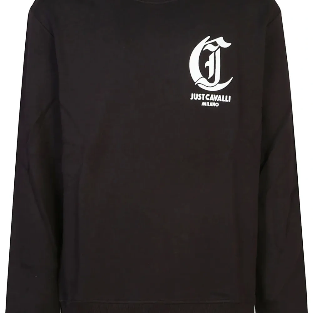 Толстовка с вышивкой