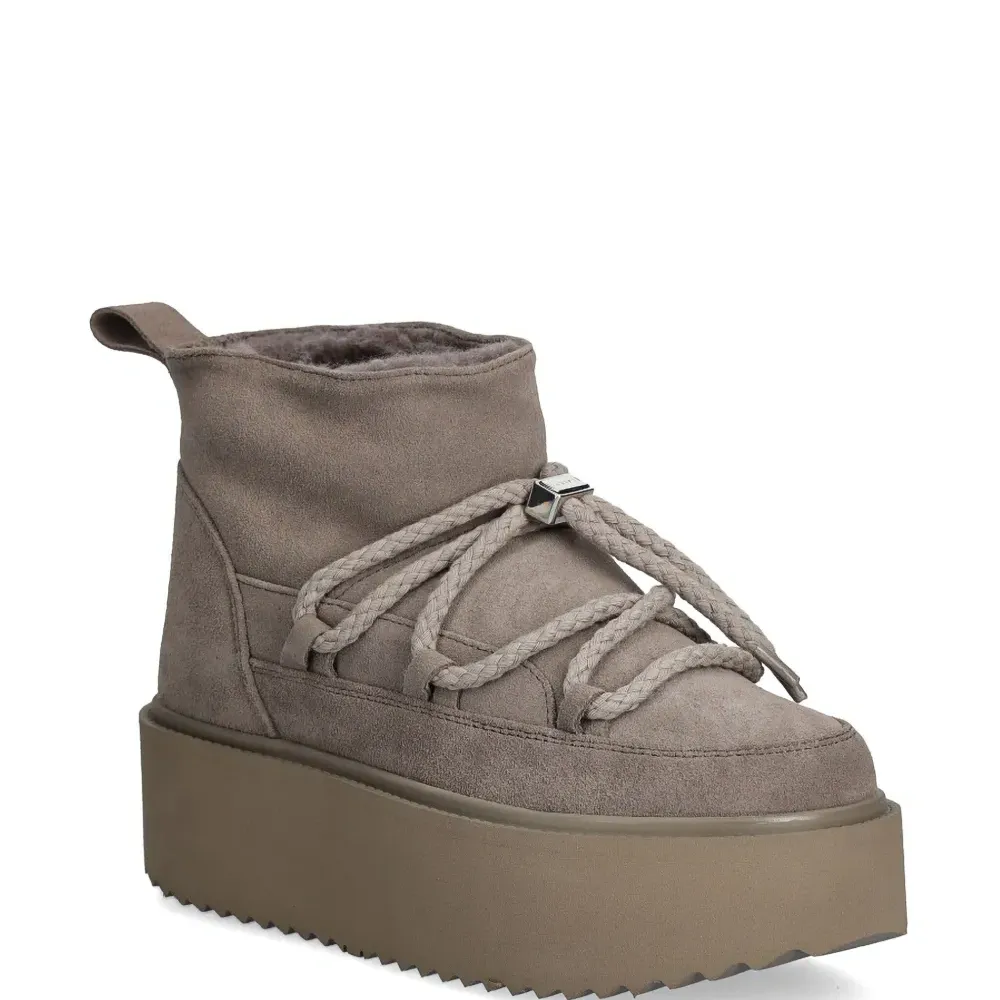 Замшевые ботинки Замшевые ботинки