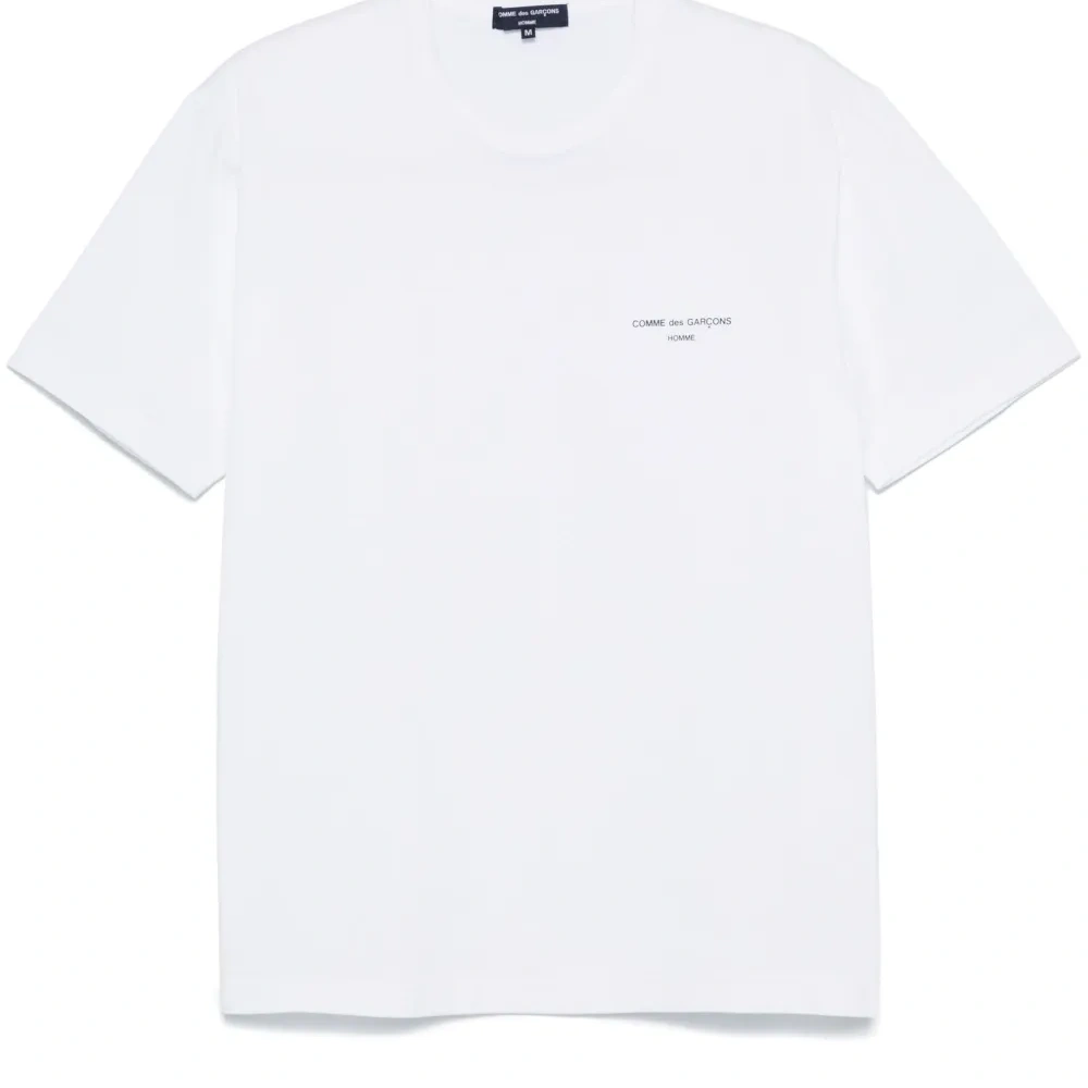 Футболка с логотипом