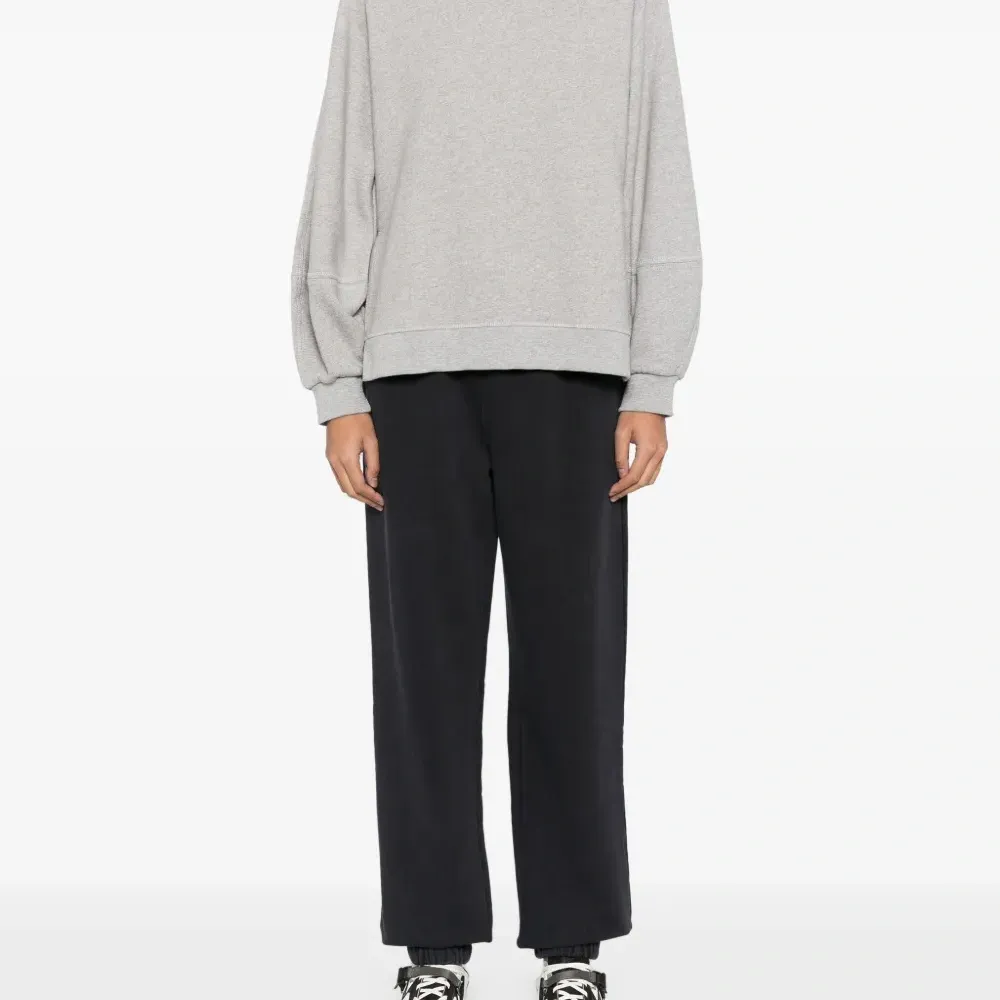 Спортивные брюки Спортивные брюки