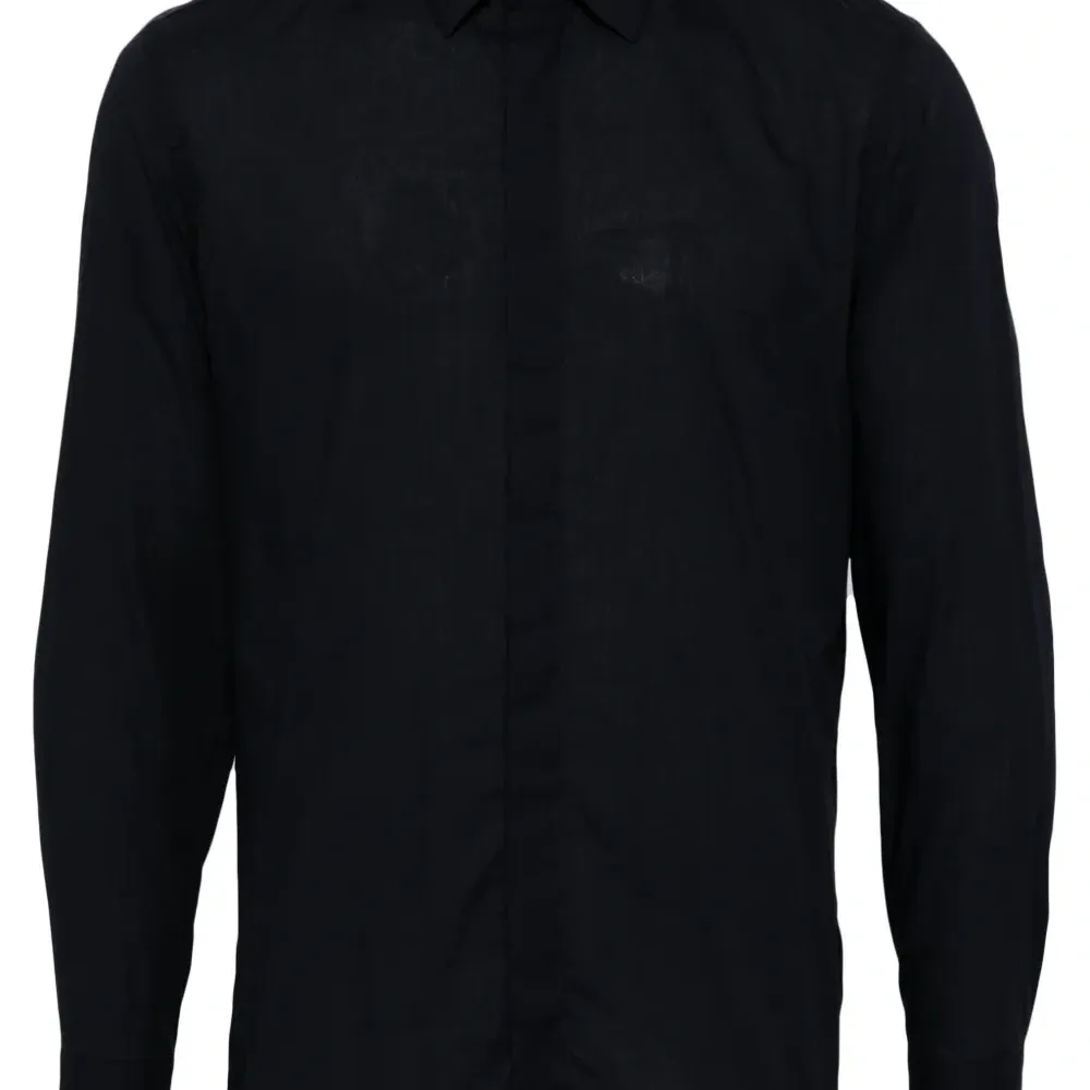 Рубашка на пуговицах