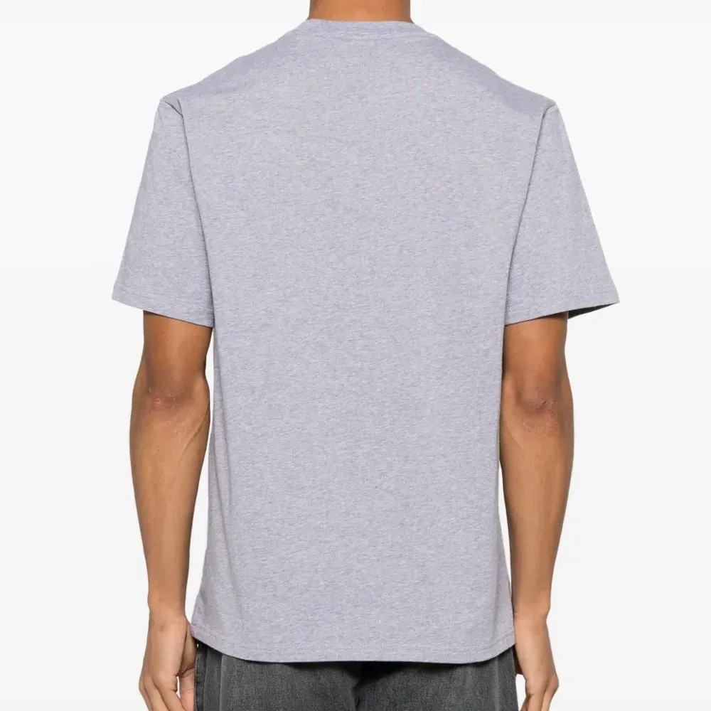 Футболка с логотипом