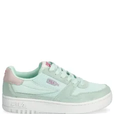 Кеды с нашивкой-логотипом