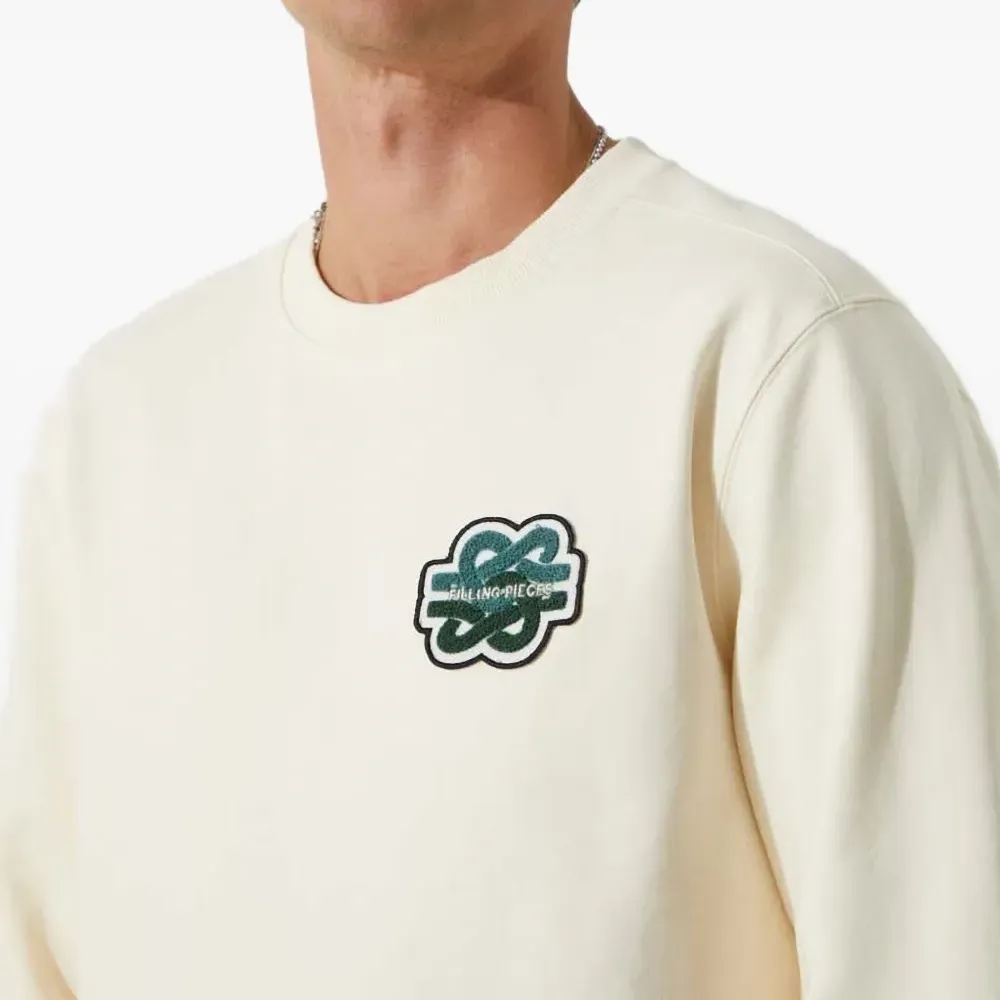 толстовка с круглым вырезом и вышивкой