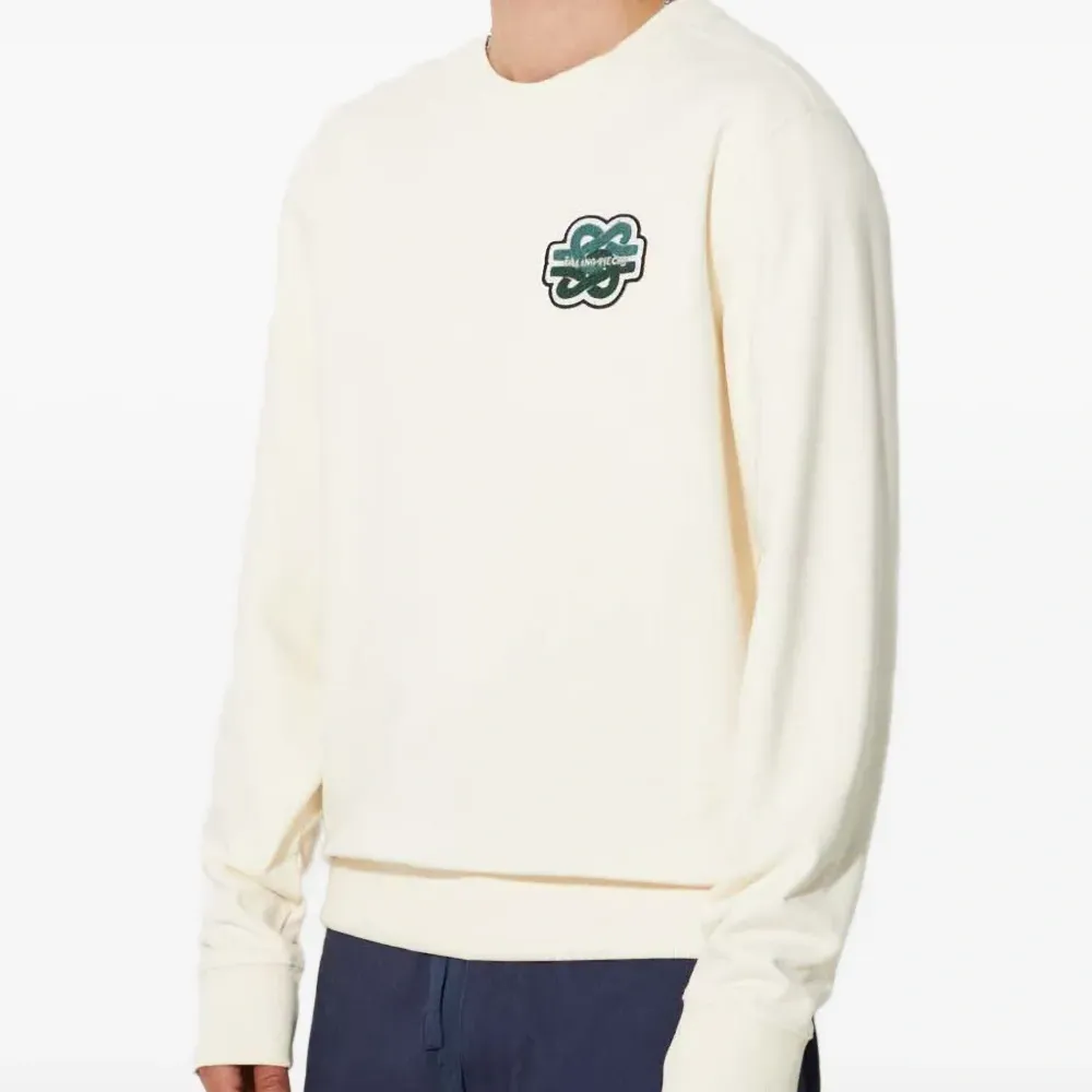 толстовка с круглым вырезом и вышивкой