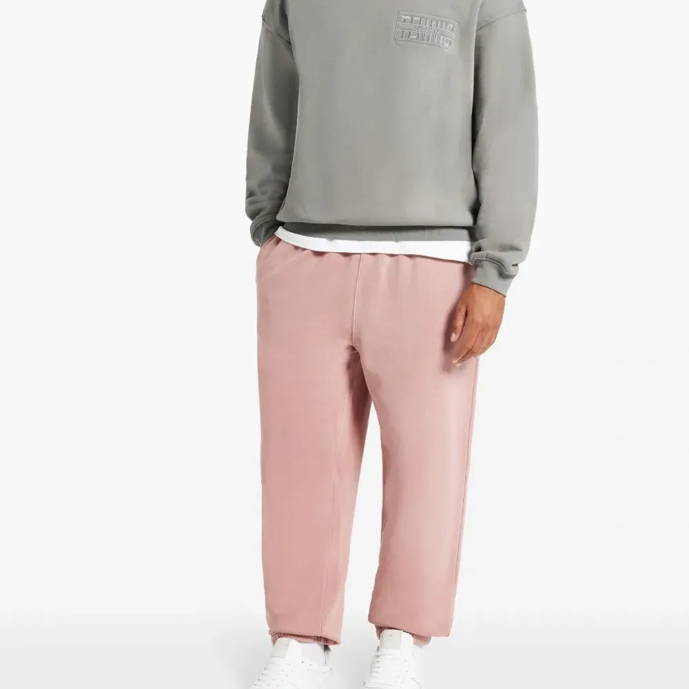 Спортивные брюки