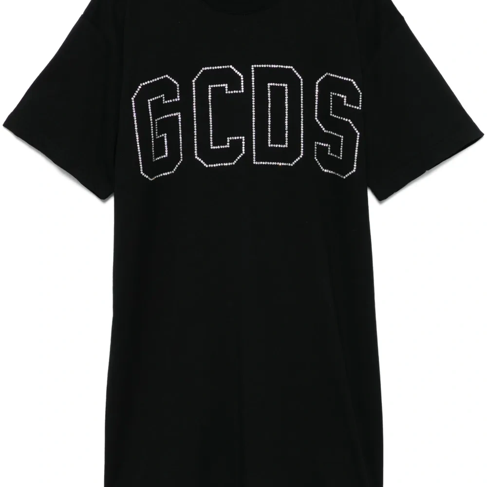 Футболка с логотипом