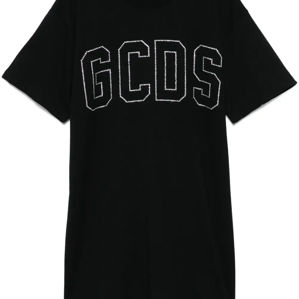 Футболка с логотипом