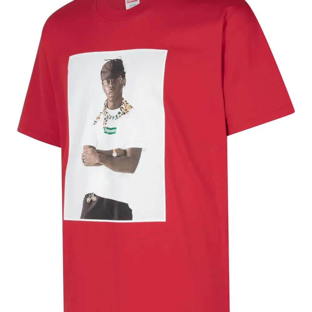 Футболка с фотопринтом из коллаборации с Tyler The Creator Футболка с фотопринтом из коллаборации с Tyler The Creator