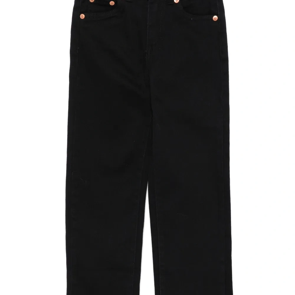 Широкие джинсы