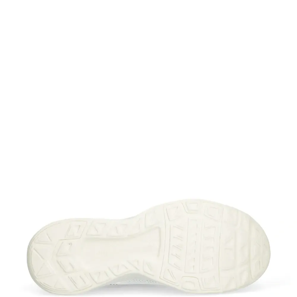 Кроссовки с сетчатыми вставками