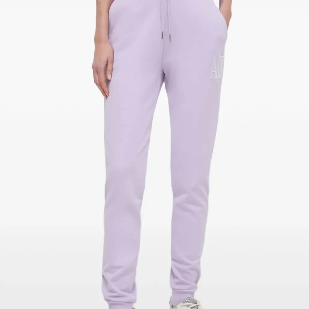 Спортивные брюки с логотипом