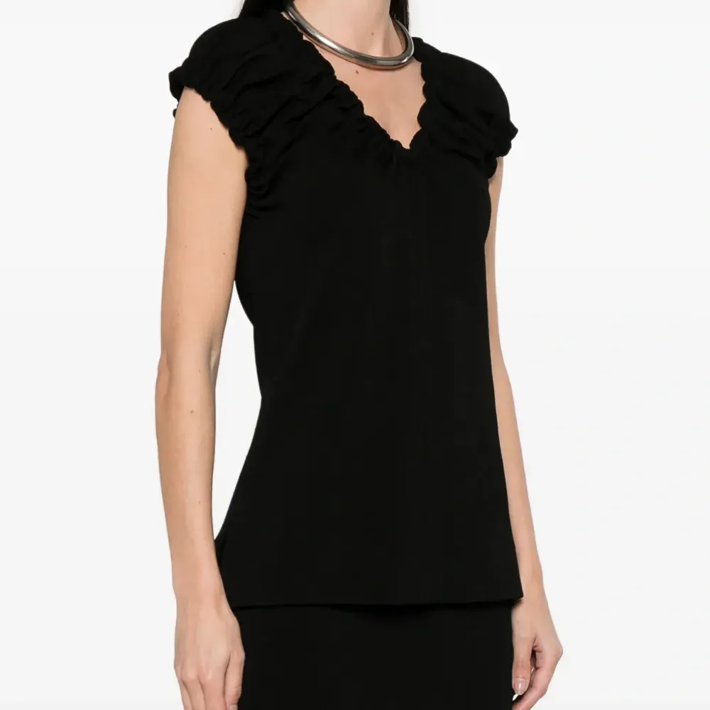 Блузка со сборками Блузка со сборками