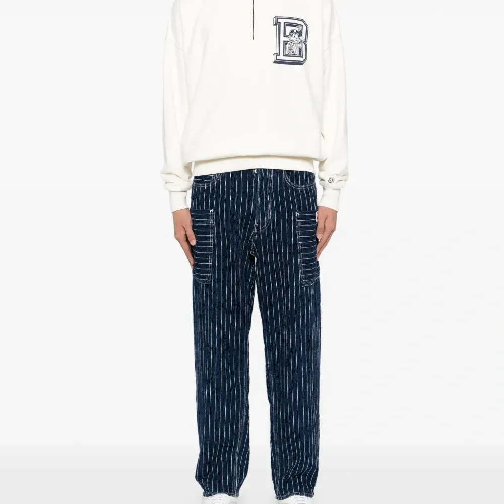 Толстовка с логотипом Толстовка с логотипом