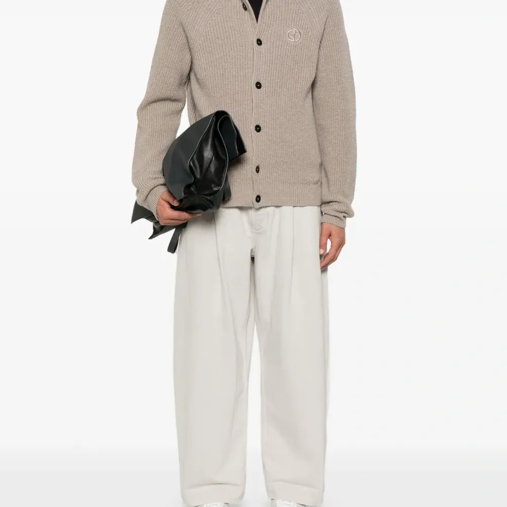 Легкая футболка