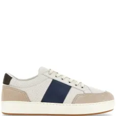 Кроссовки с логотипом